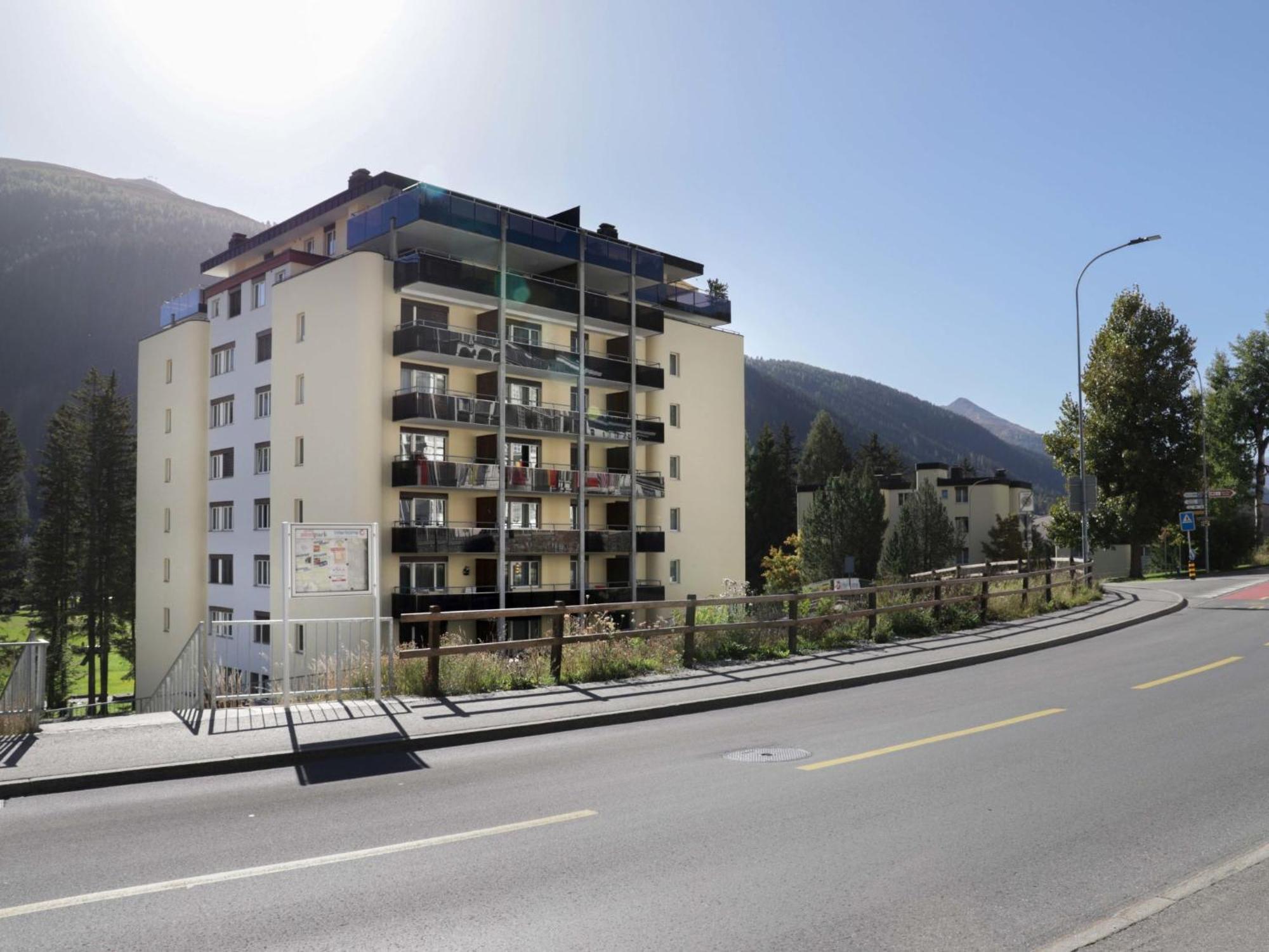 Allod Park Haus B E01 By Interhome * Davos